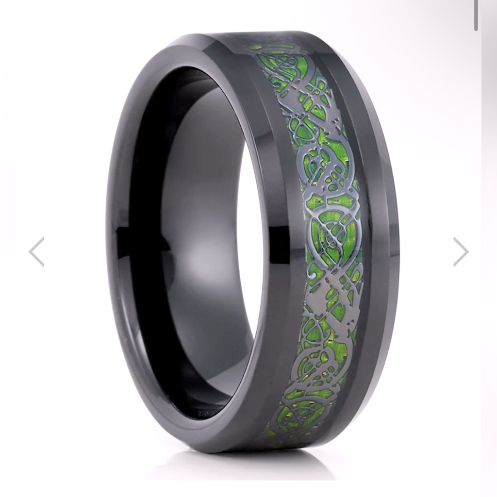 Low Startgreen Tungsten Ring With Dragon Design